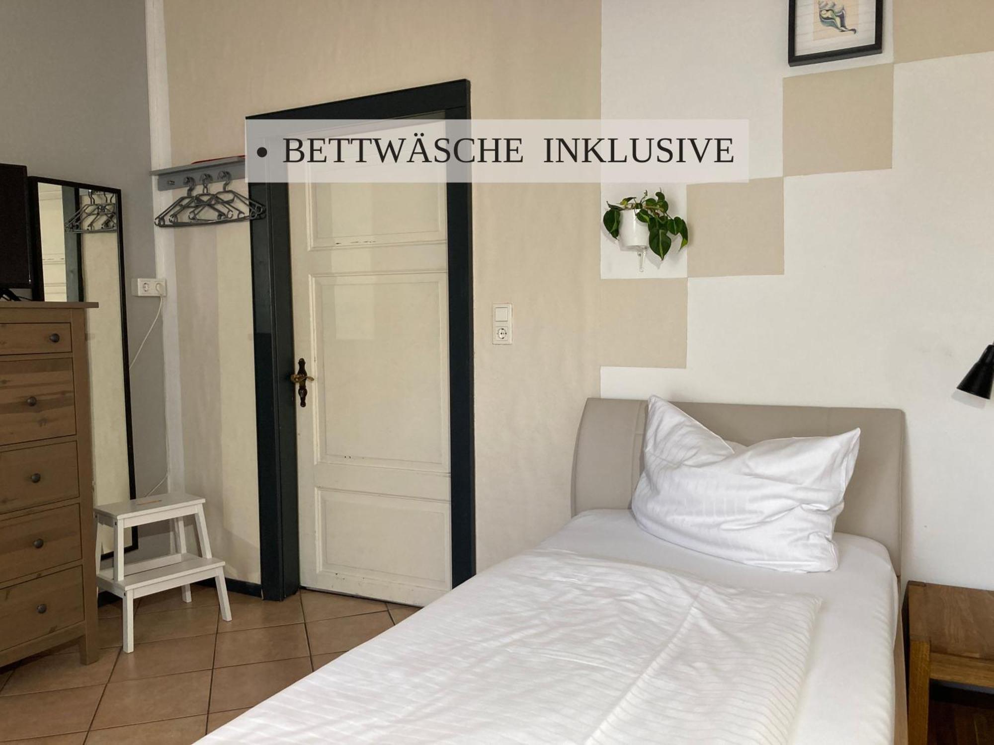 Haus Krabbe Apartments, Zentral Gelegen Im Idyllischen Nordseeort Zwischen Bremerhaven Und Cuxhaven, Hunde Kostenfrei Willkommen, Hauseigene Kostenfreie Parkplaetze ヴレーメン エクステリア 写真
